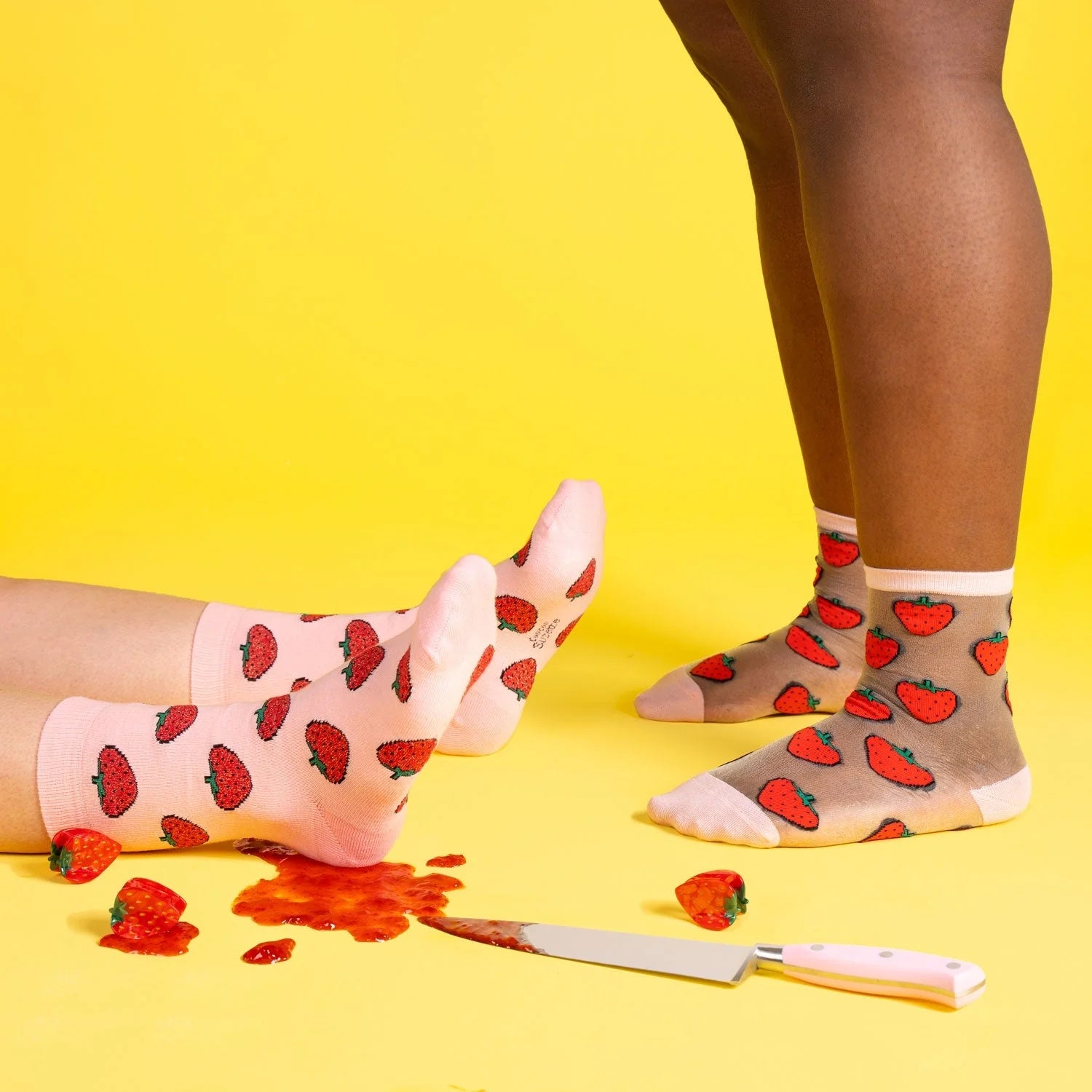 Coucou Suzette - Strawberry sheer socks