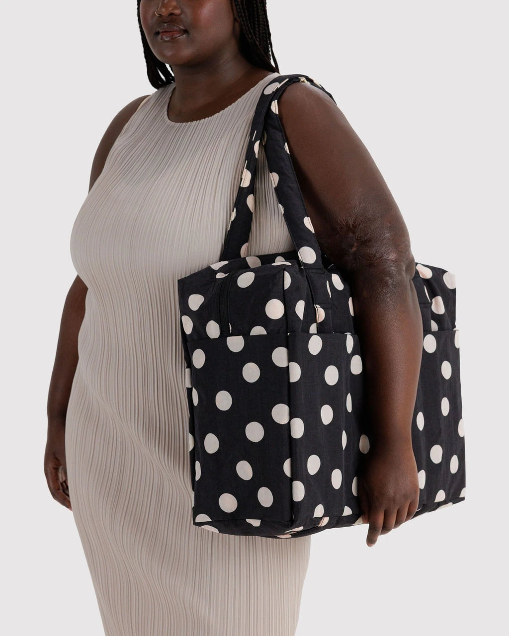 Baggu Cloud Carry-On - Black And Cream Polka Dot