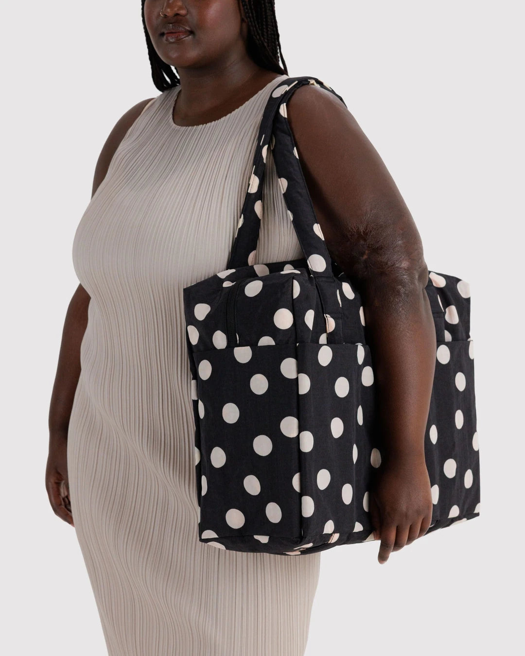 Baggu Cloud Carry-On - Black And Cream Polka Dot