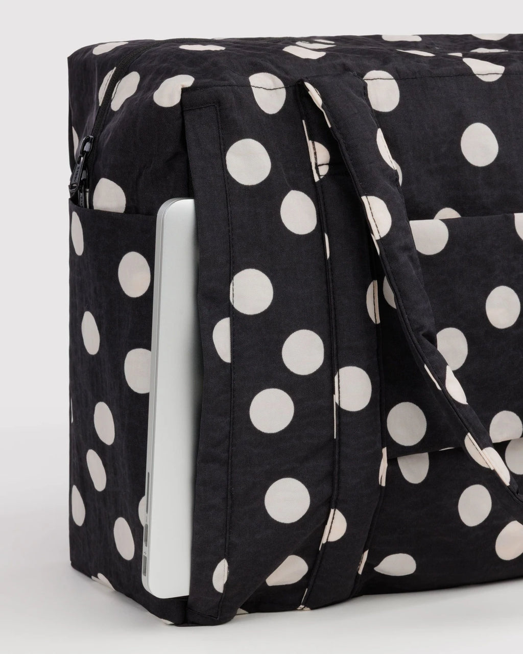 Baggu Cloud Carry-On - Black And Cream Polka Dot