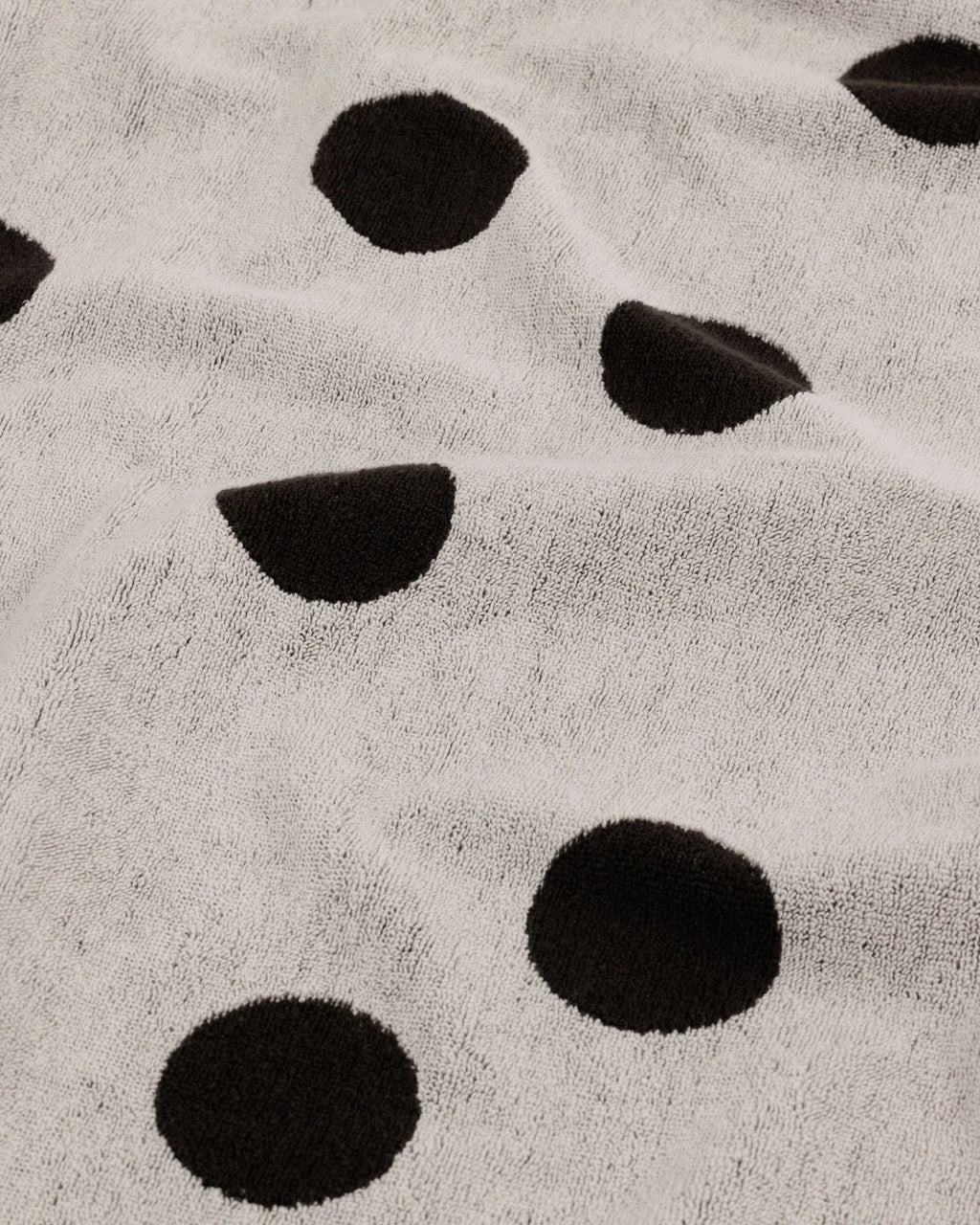 Baggu Bath Towel - Cream Black and Polka Dot