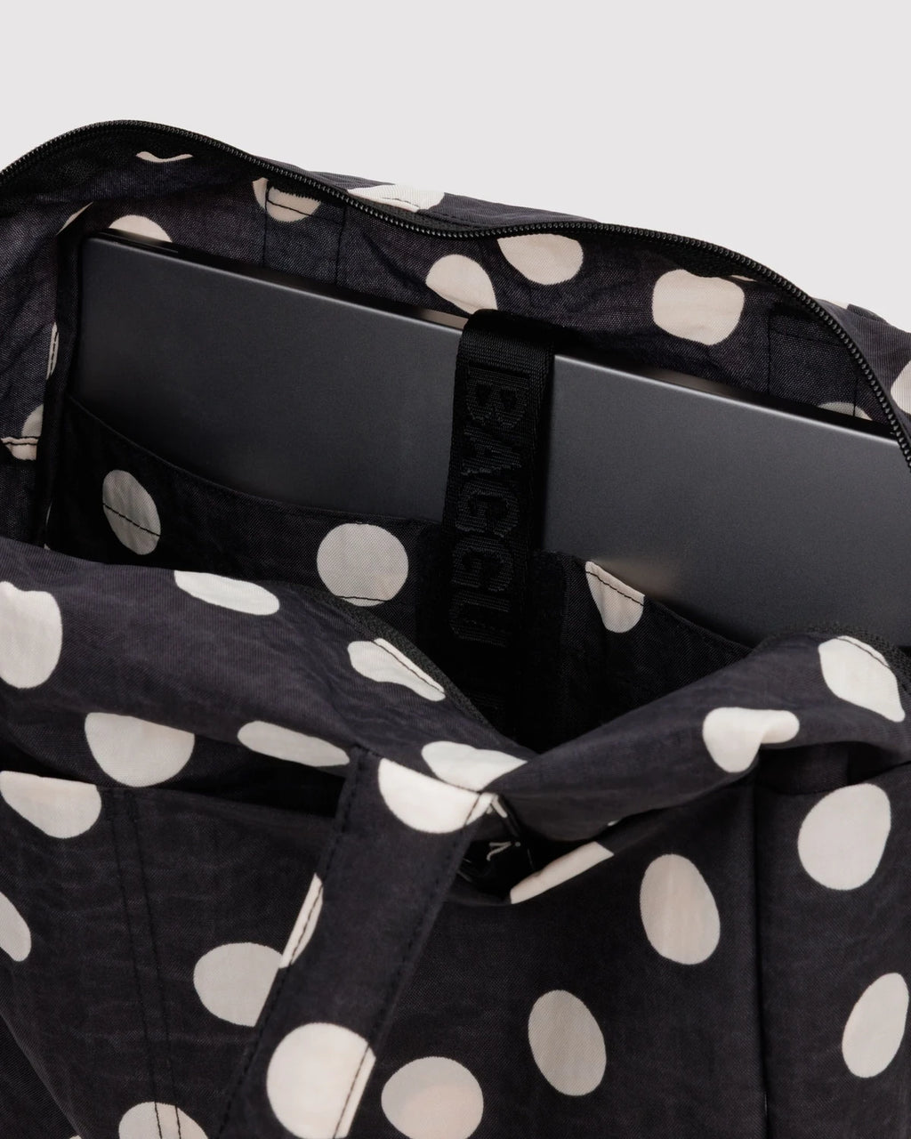 Baggu Everyday Cloud Bag - Black And Cream Polka Dot