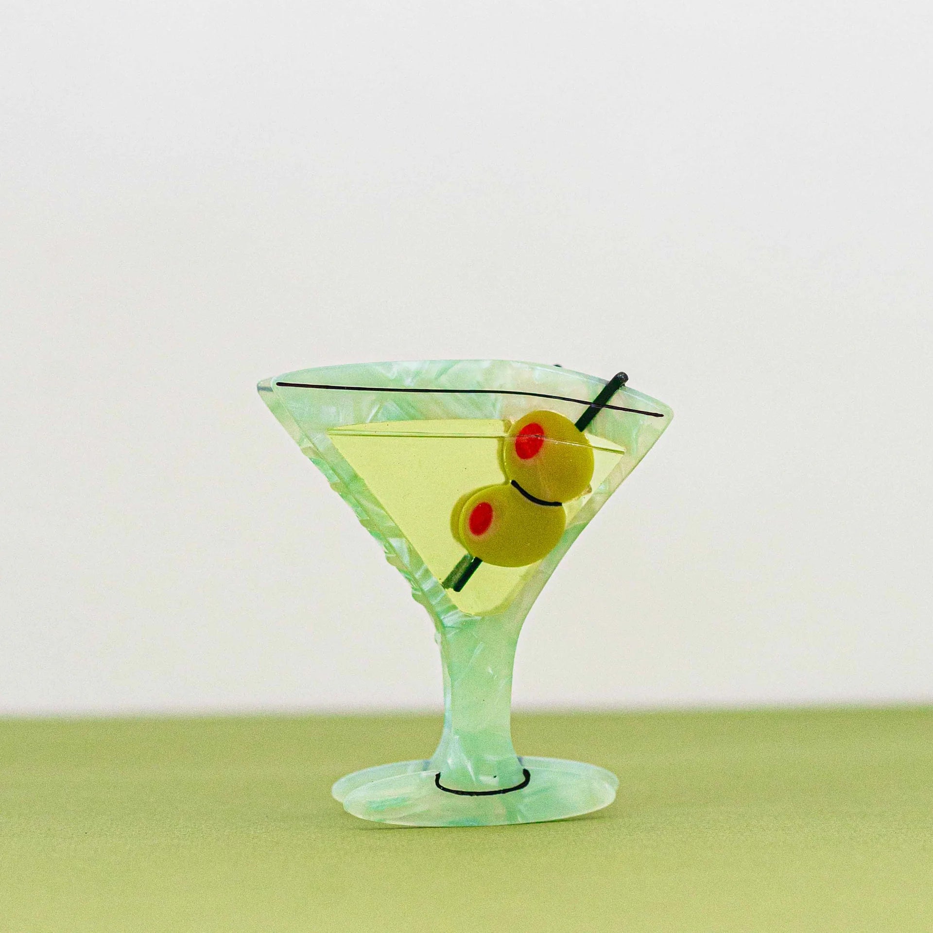 [Jenny Lemons] Large Martini Hair Claw Clip