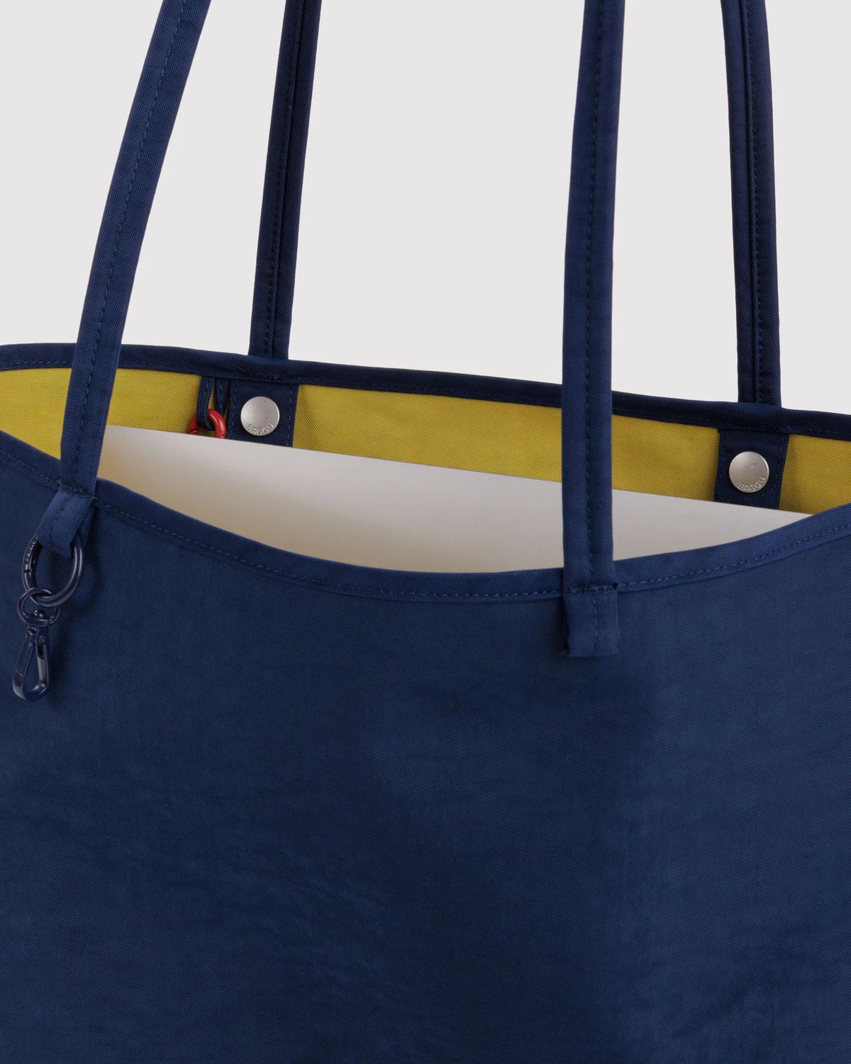 Baggu Medium Nylon Reversible Tote - Navy Mix