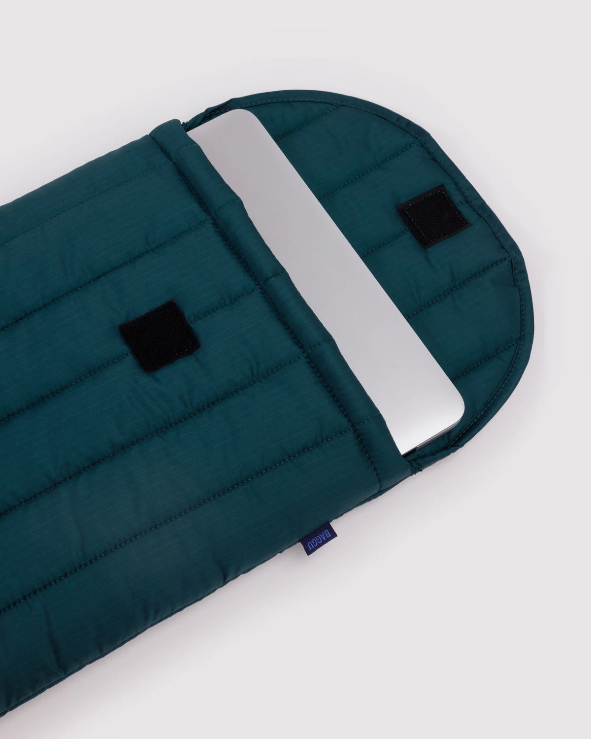 Baggu Puffy Laptop Sleeve 16" - Deep Sea