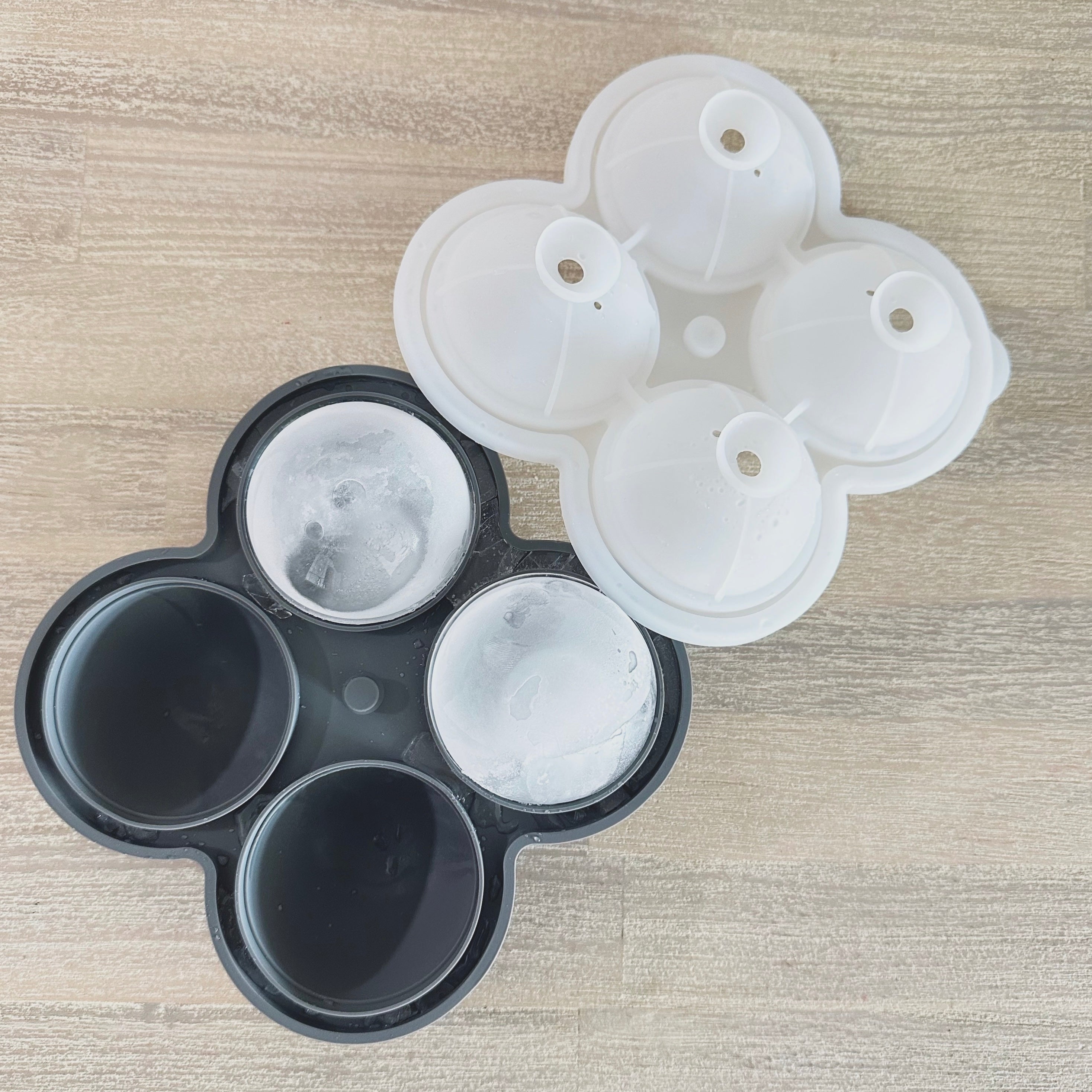 [Eco-Lyfe] Round Ice Cube Maker (6cm)